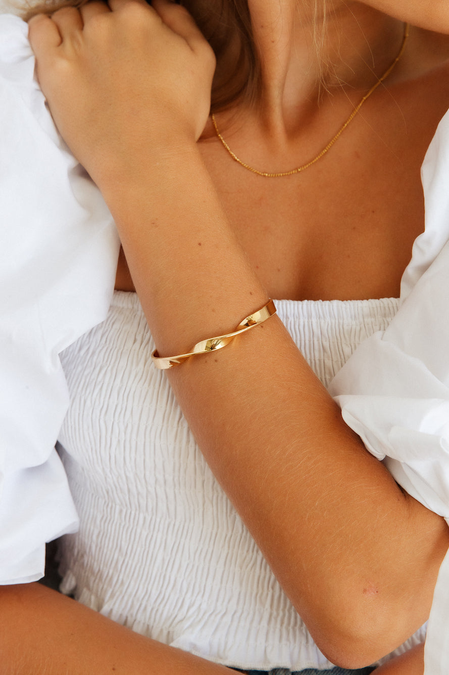 Pulseira Aureliana Banhada a Ouro 18K